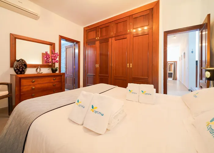 Celeste Playa Blanca